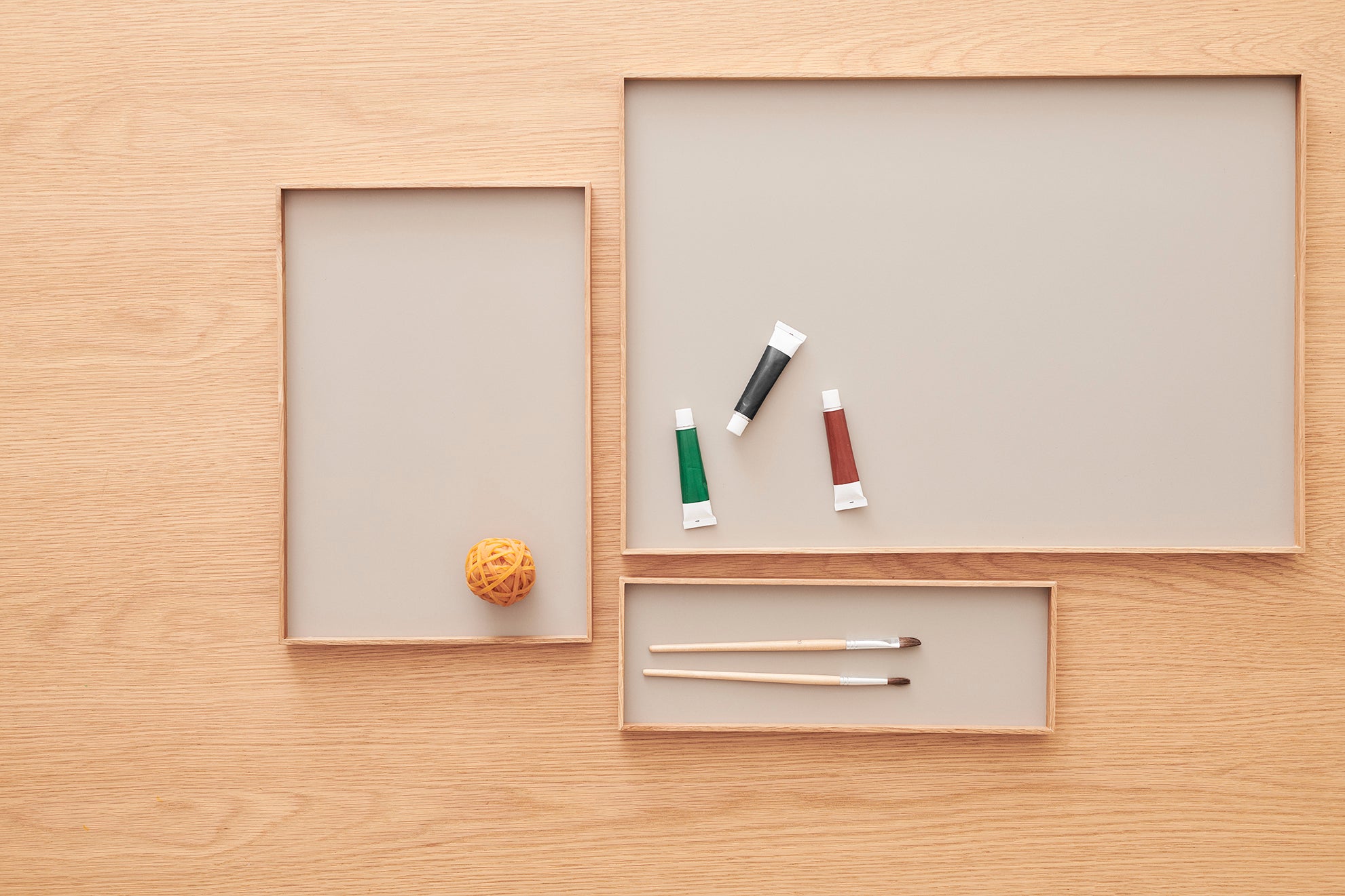 FRAME Tablett Groß Eiche Grau