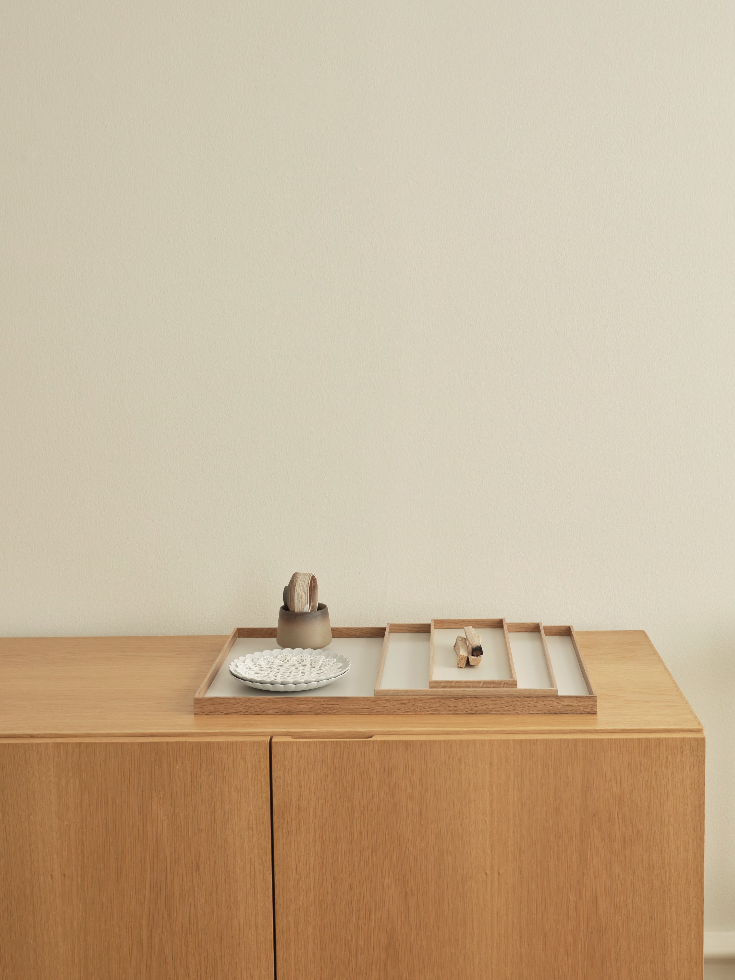 FRAME Tablett Groß Eiche Beige