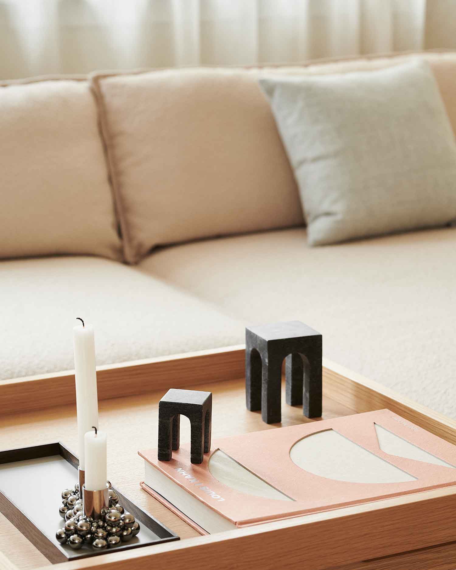 FRAME Tablett Klein Räuchereiche Grau