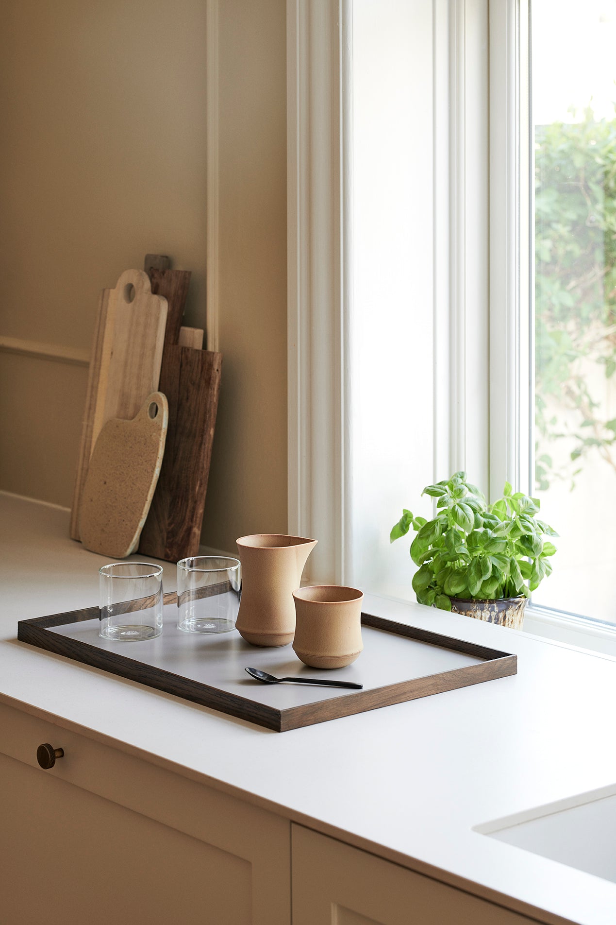 FRAME Tablett Groß Räuchereiche Grau
