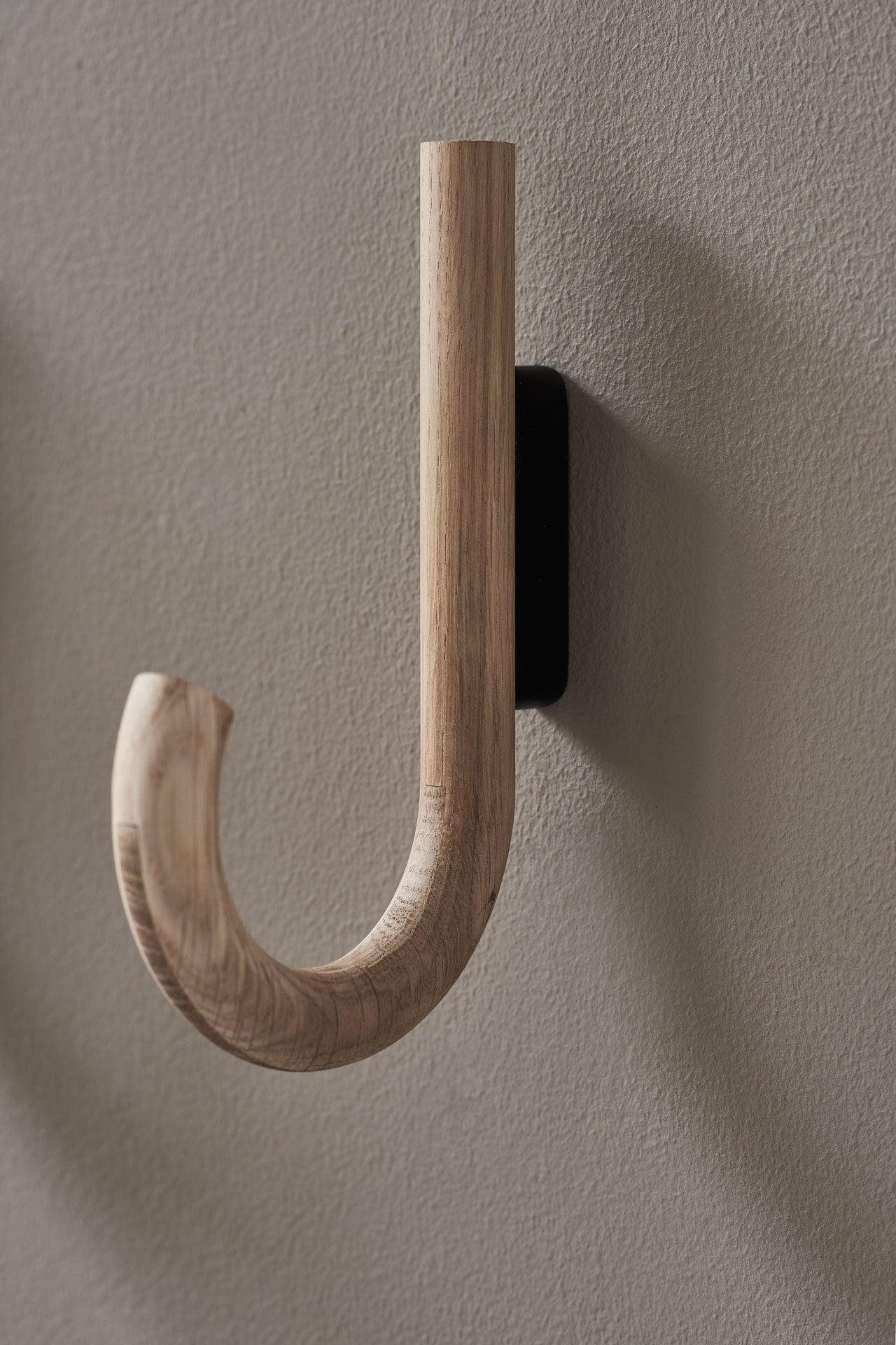 HOOK Haken Eiche Schwarz