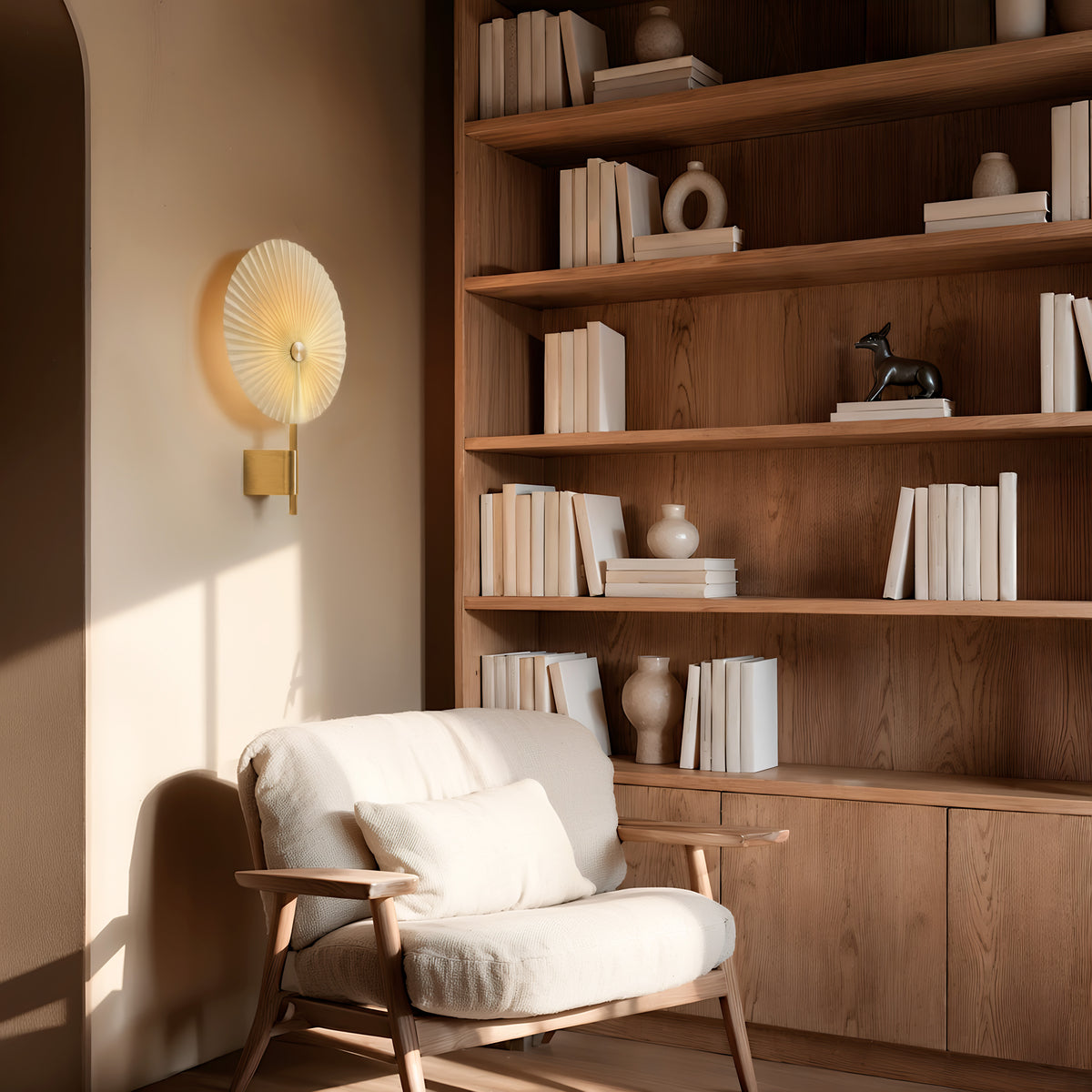 LIRIS  Wandlampe Messing